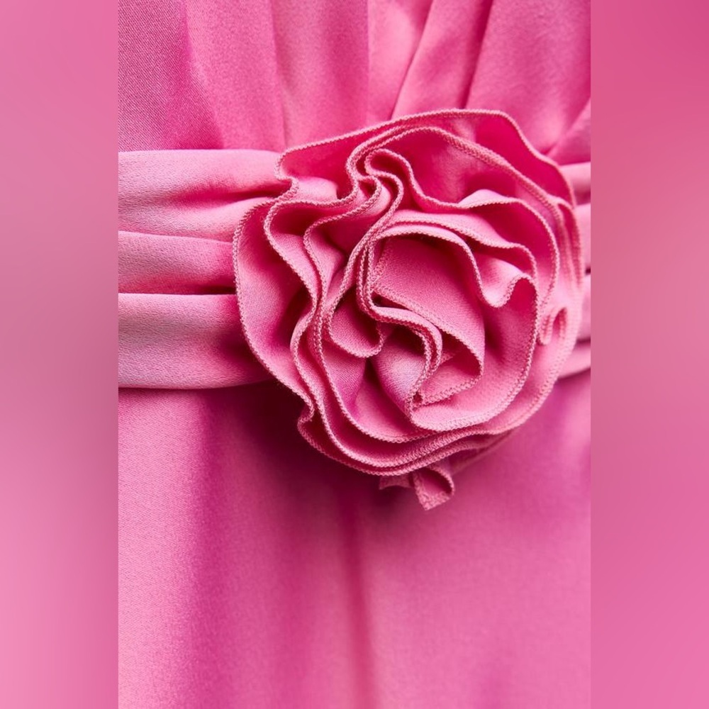 Zara Elegant Pink Satin Effect Halter Dress - Picture 6 of 7